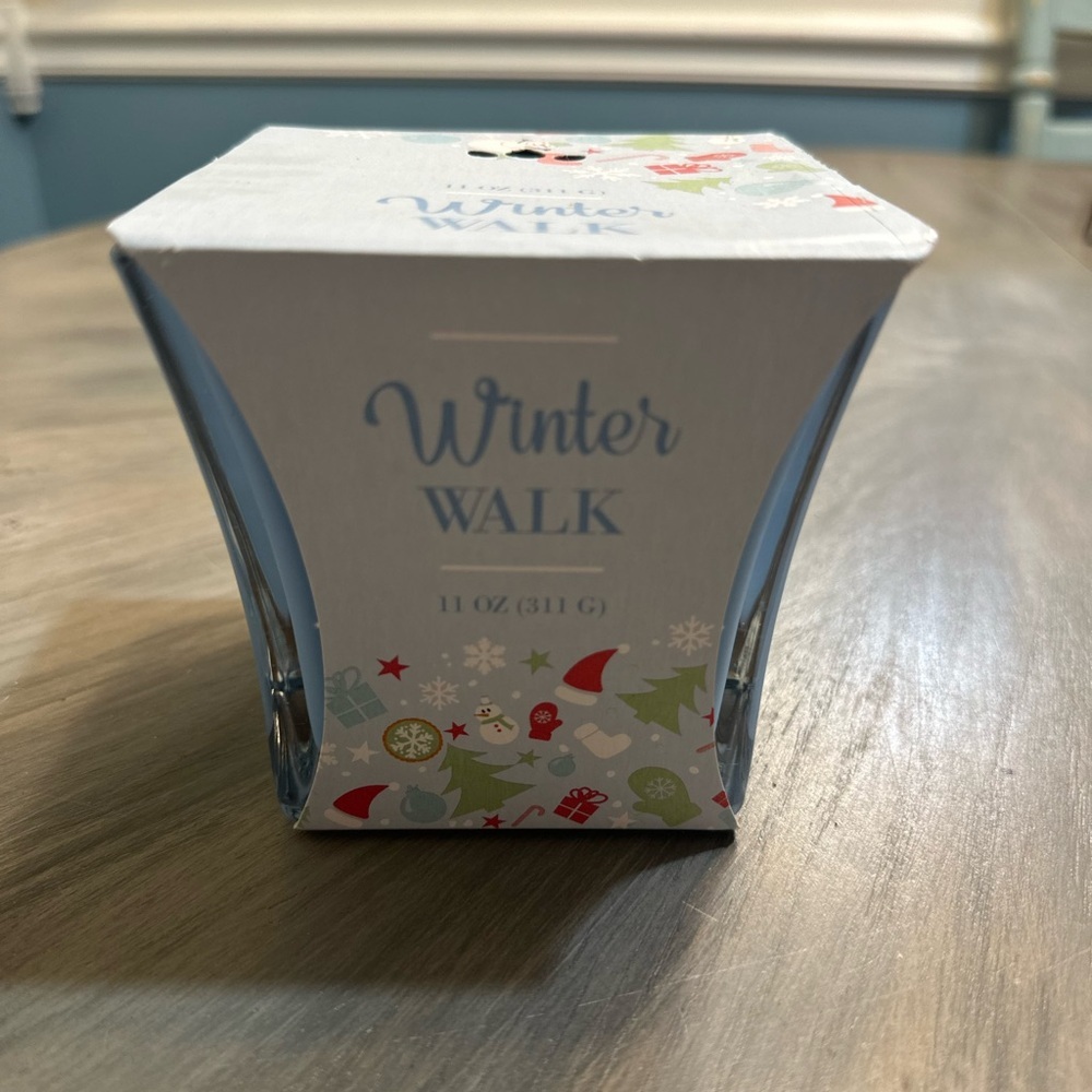 NEW Winter Walk 2 Wick Candle